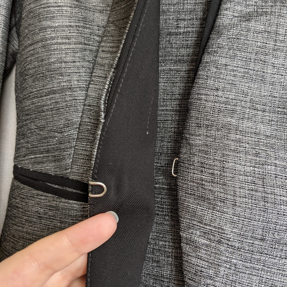 Women's H&M Suit - Picture 4 of 4